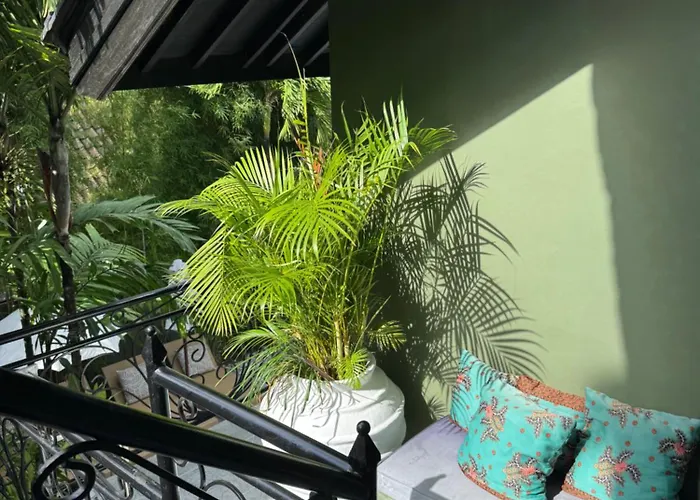 ゲストハウス The Canggu デンパサール